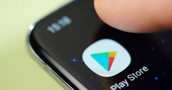 Google ermöglicht weiterhin Download von Pilot-Apps auf Google (Foto: Google Play ermöglicht weiterhin den Download von Apps im Rahmen eines Pilotprojekts(AdobeStock_416300397_PixieMe))