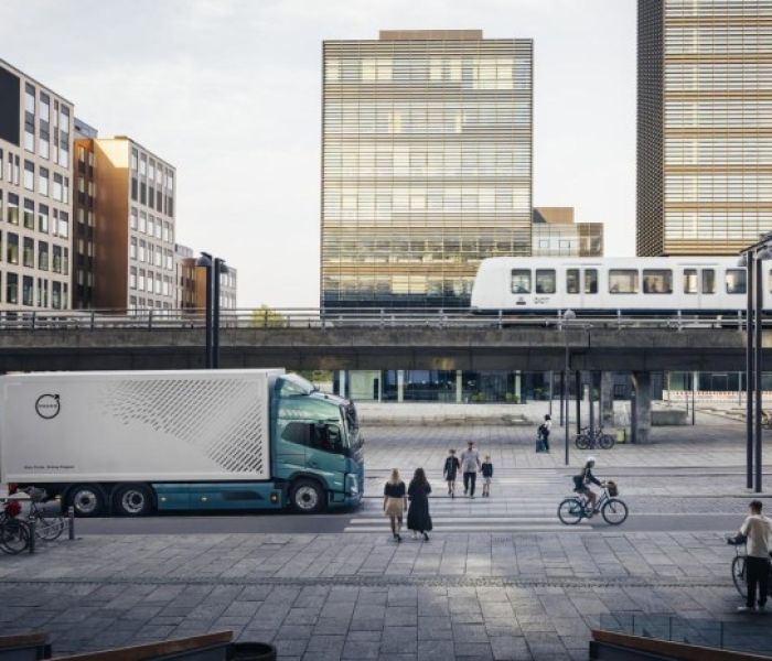 Volvo Trucks führt Sicherheitssysteme der nächsten Generation zum (Foto: Volvo Group Trucks Central Europe GmbH)